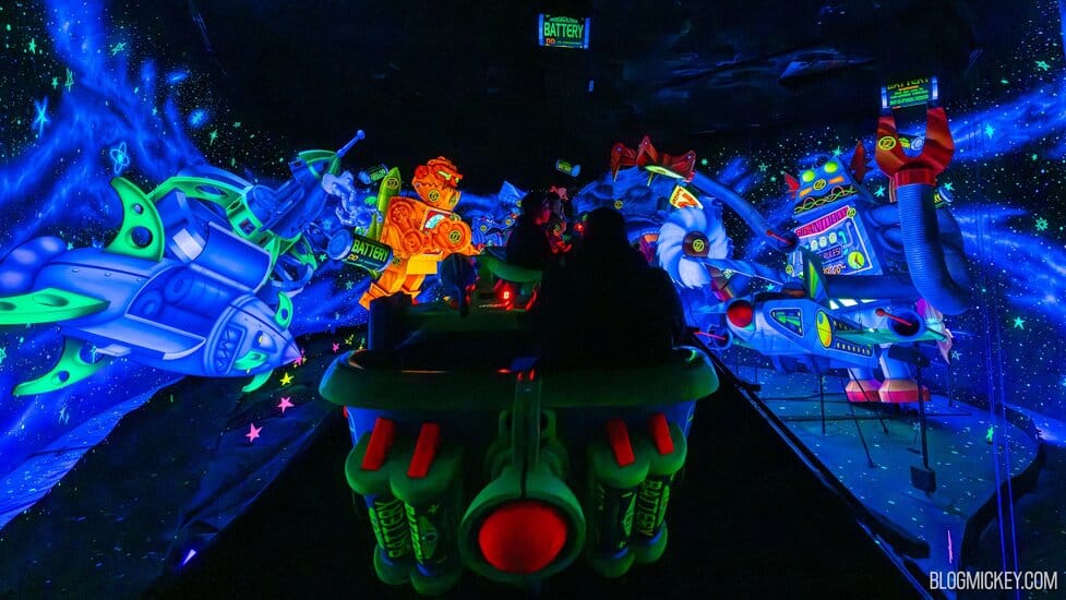 スポーツ DisneyBuzz Lightyear's Space Ranger Spin Buzz Lightyear's Space Ranger Spin | Walt Disney World Resort